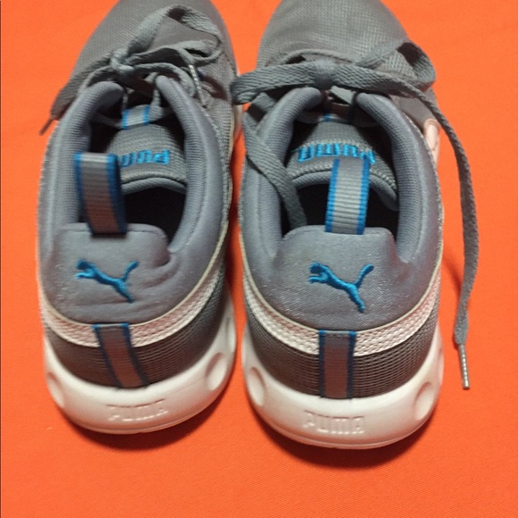 Puma tennis shoes - Picture 2 of 6